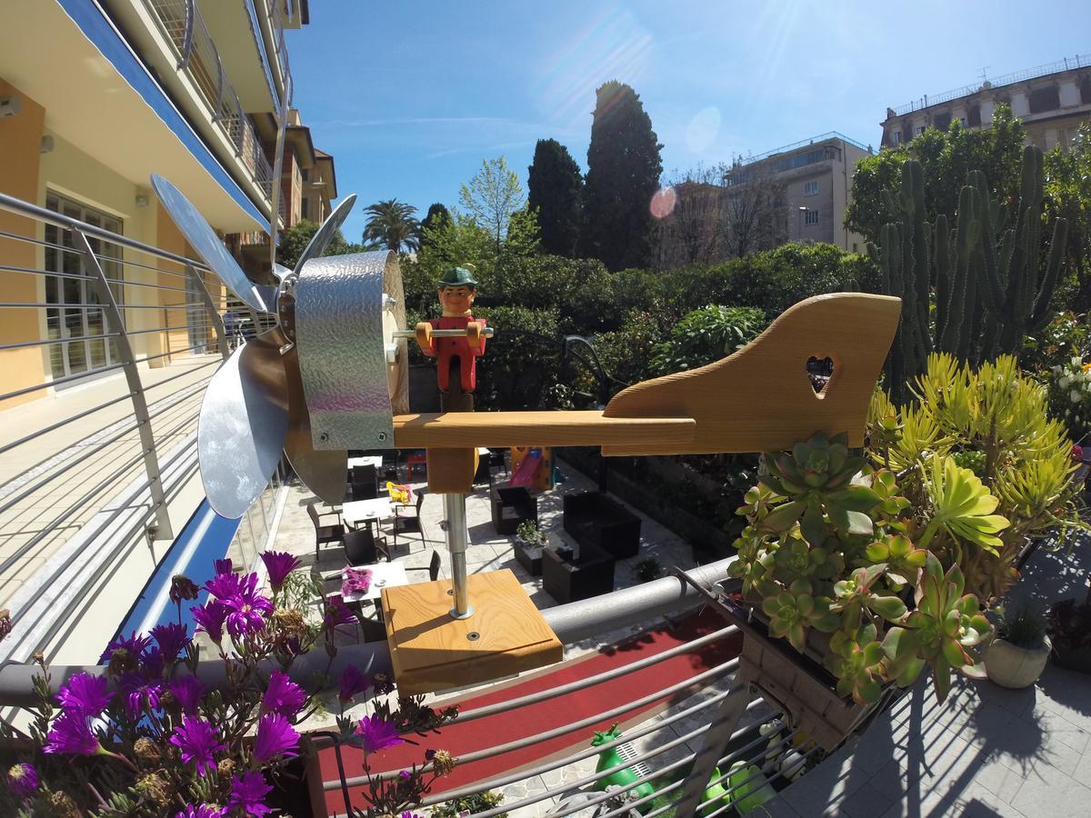 Hotel Villa Delibera Varazze Kültér fotó