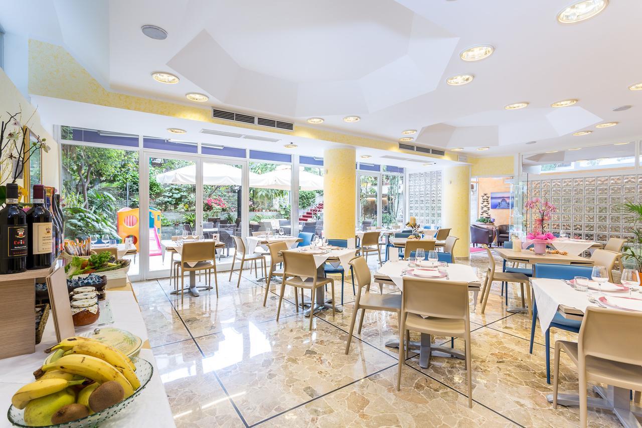 Hotel Villa Delibera Varazze Kültér fotó